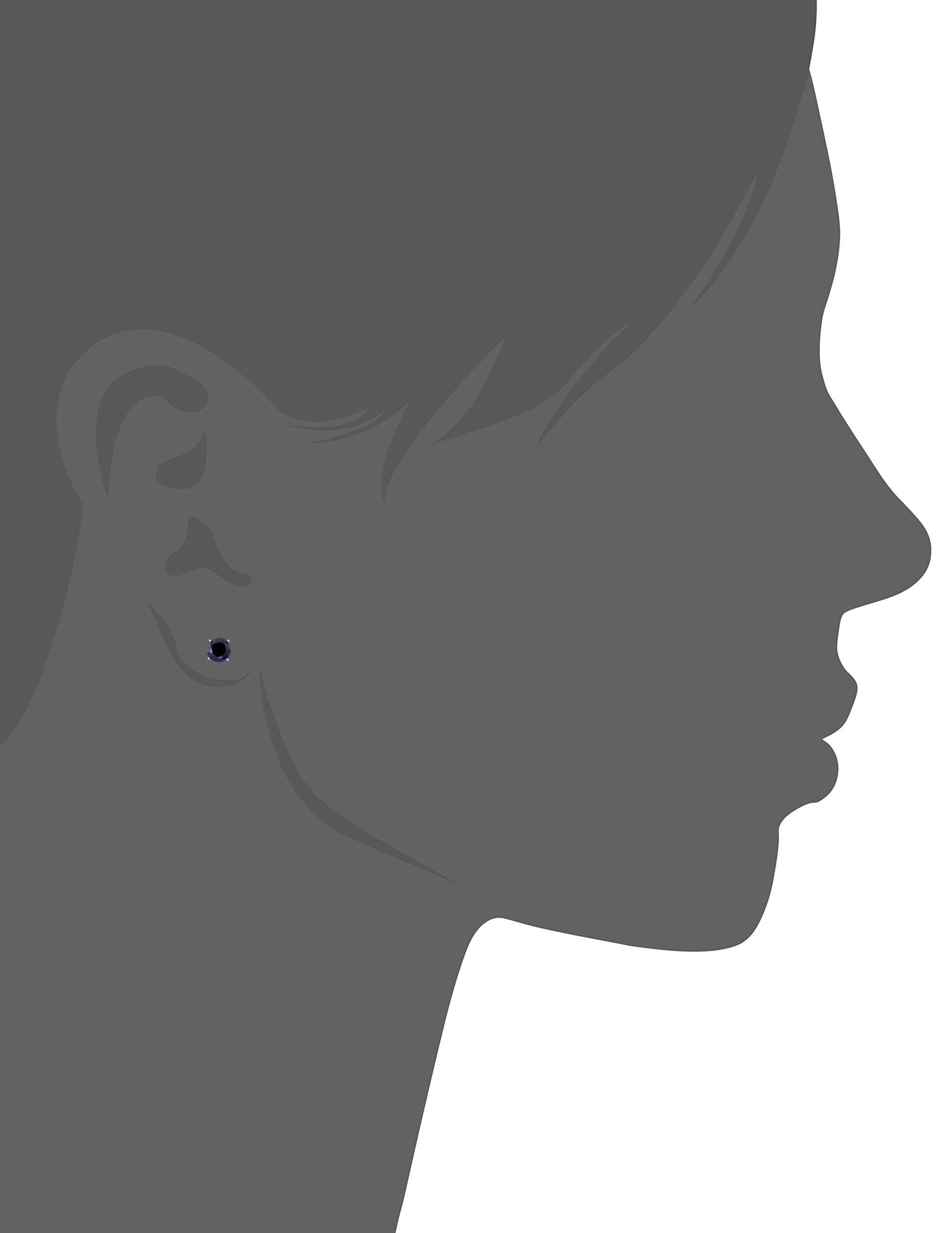 Black Diamond Prong Studs