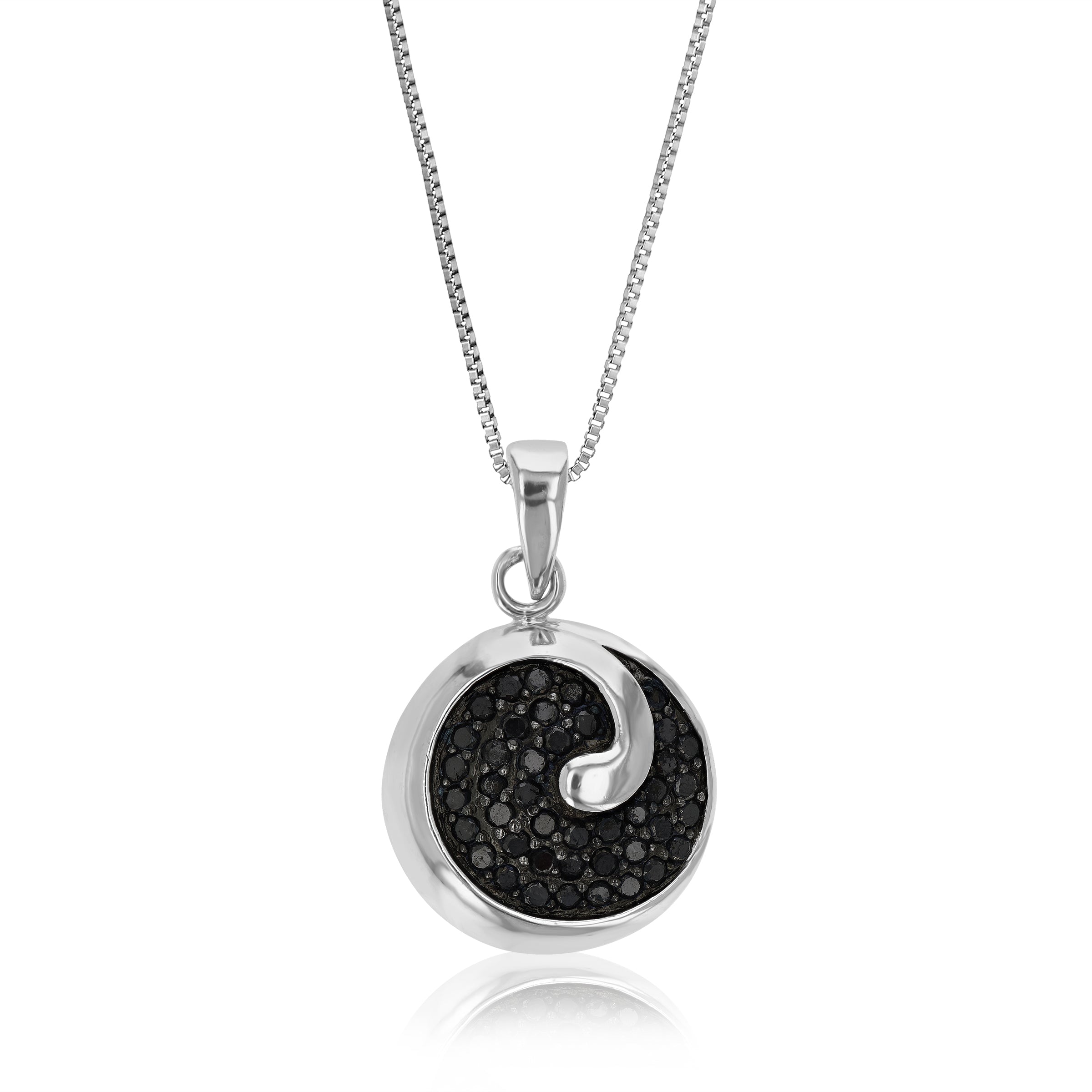 Black Circle Diamond Pendant Necklace