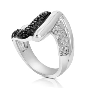 1.05 cttw Black and White Diamond Ring in .925 Sterling Silver with Rhodium