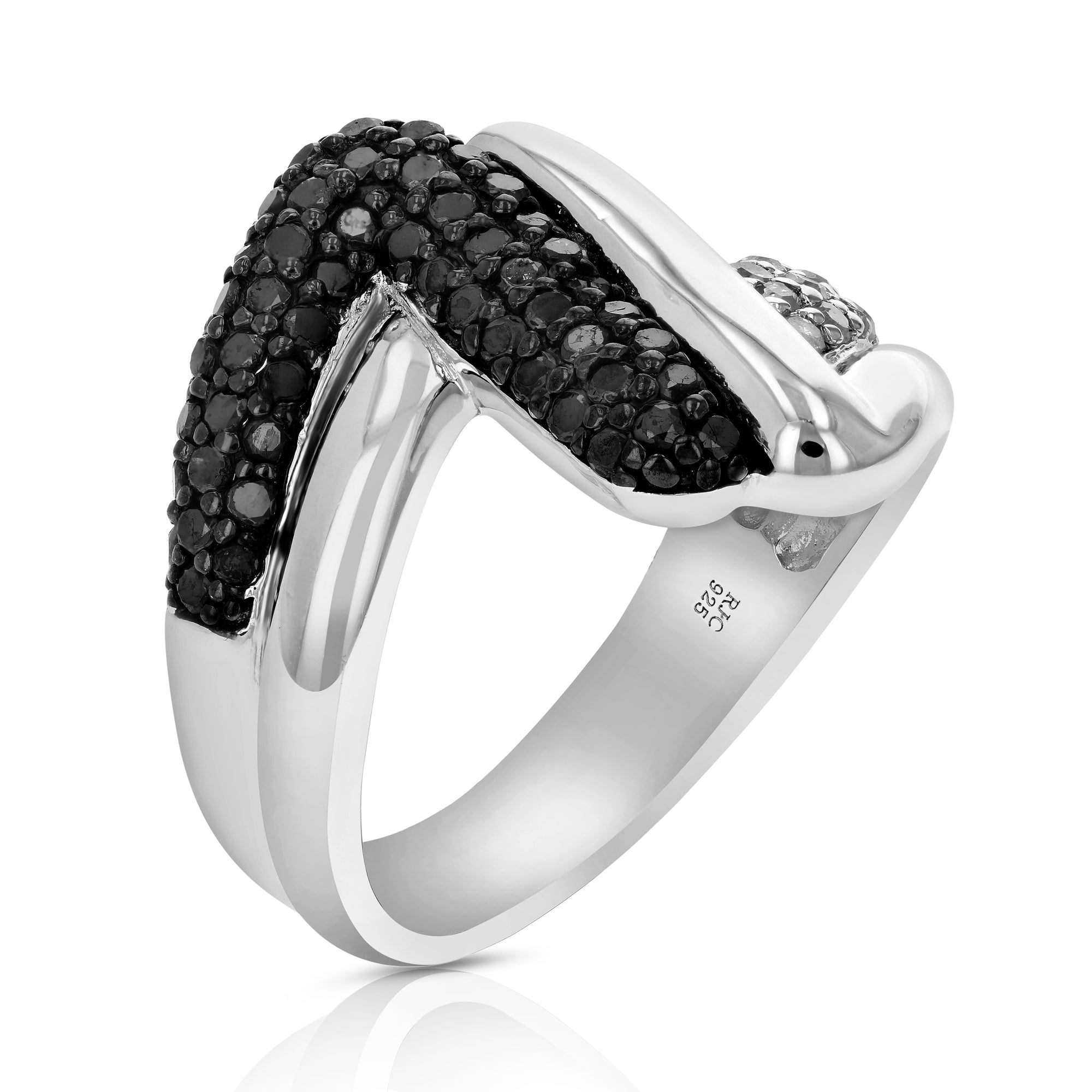 1.05 cttw Black and White Diamond Ring in .925 Sterling Silver with Rhodium